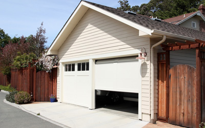 Top Things You Must Consider While Investing in a Garage Door